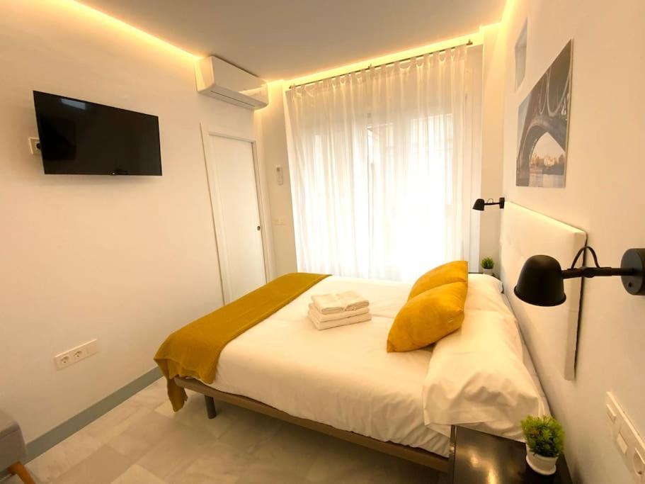 My Home In Triana, Luminoso Y Acogedor Apartamento Séville Extérieur photo