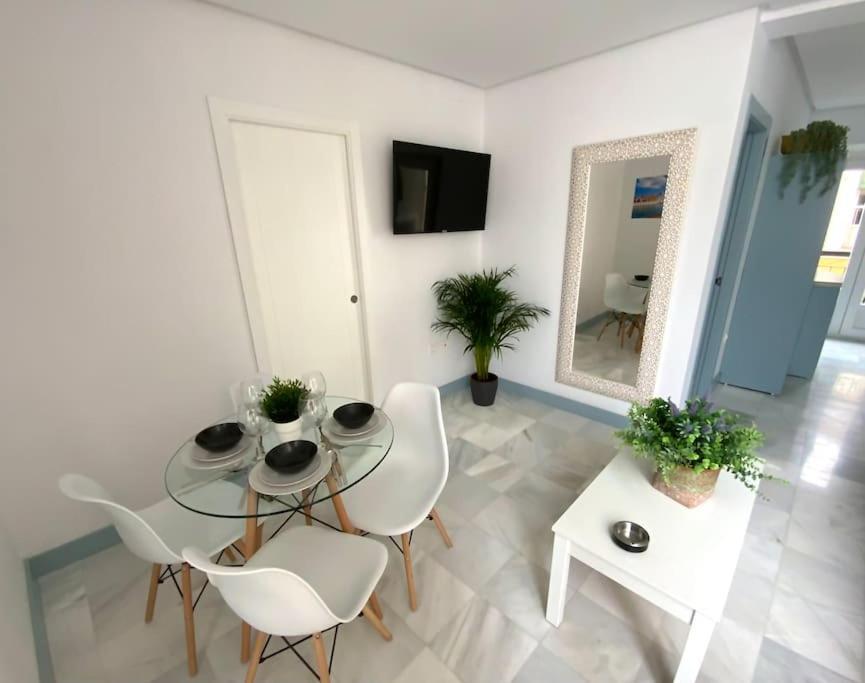 My Home In Triana, Luminoso Y Acogedor Apartamento Séville Extérieur photo